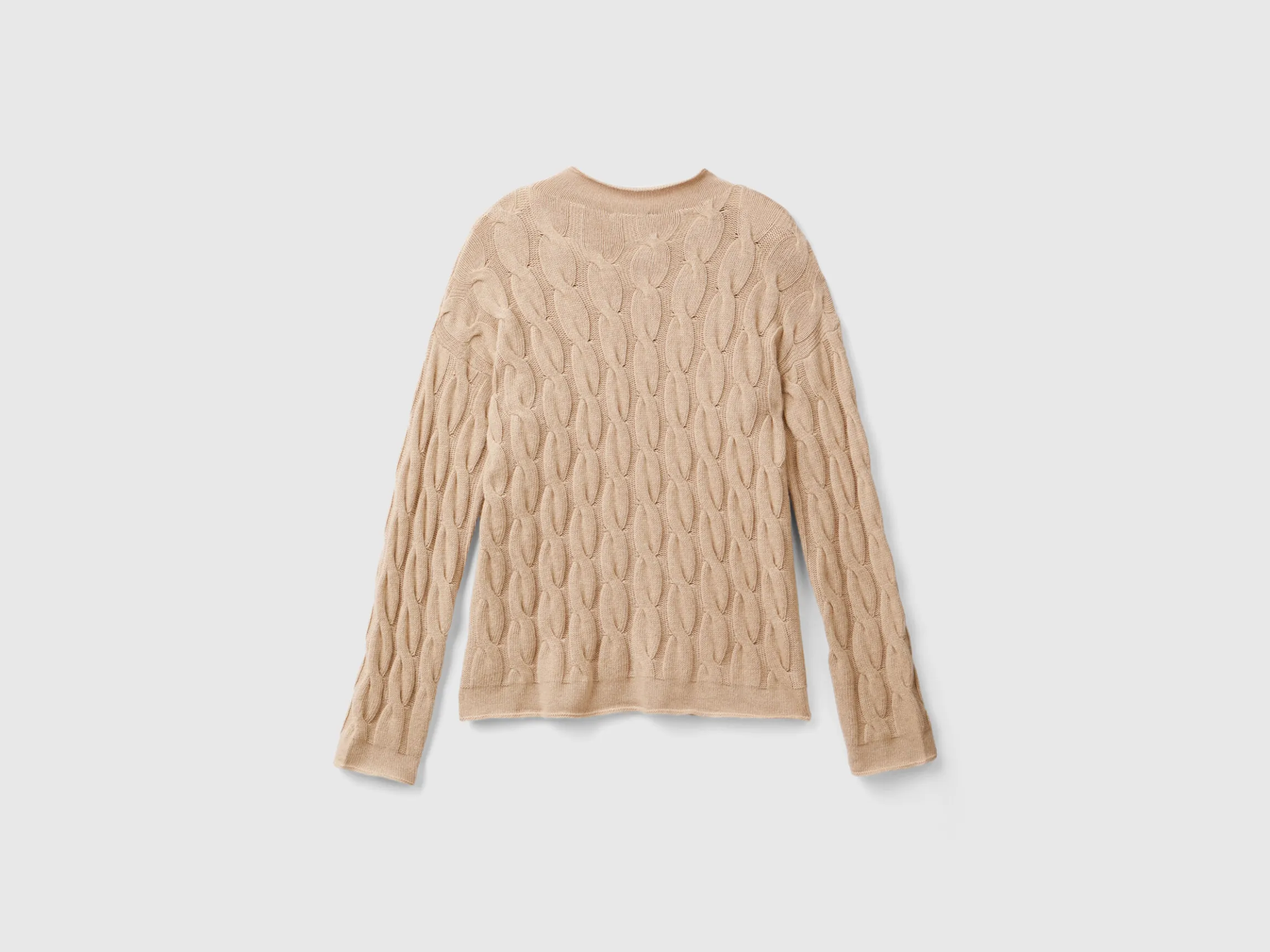 Cable knit sweater