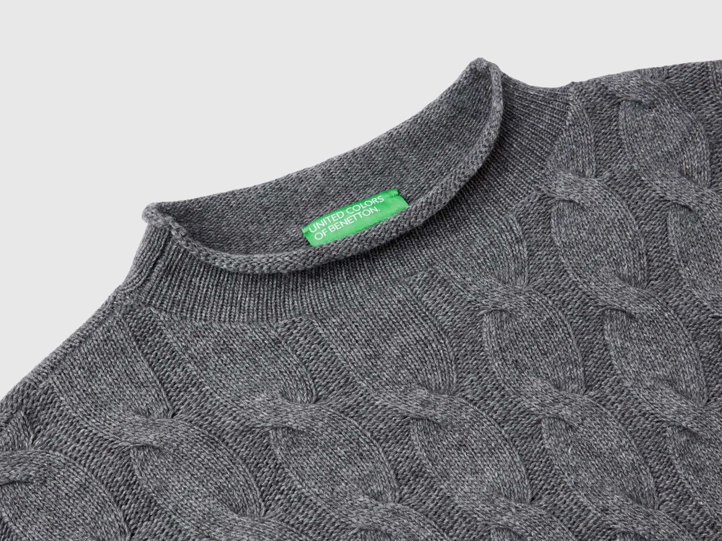 Cable knit sweater