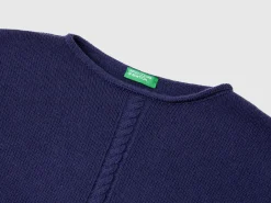Cable knit sweater in wool blend