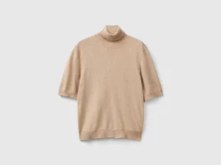 Camel short sleeve turtleneck in cashmere blend