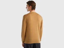 Camel sweater in pure Merino wool