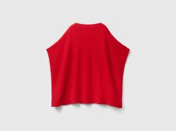 Cape with boat neck