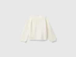 Cardigan with perforated details