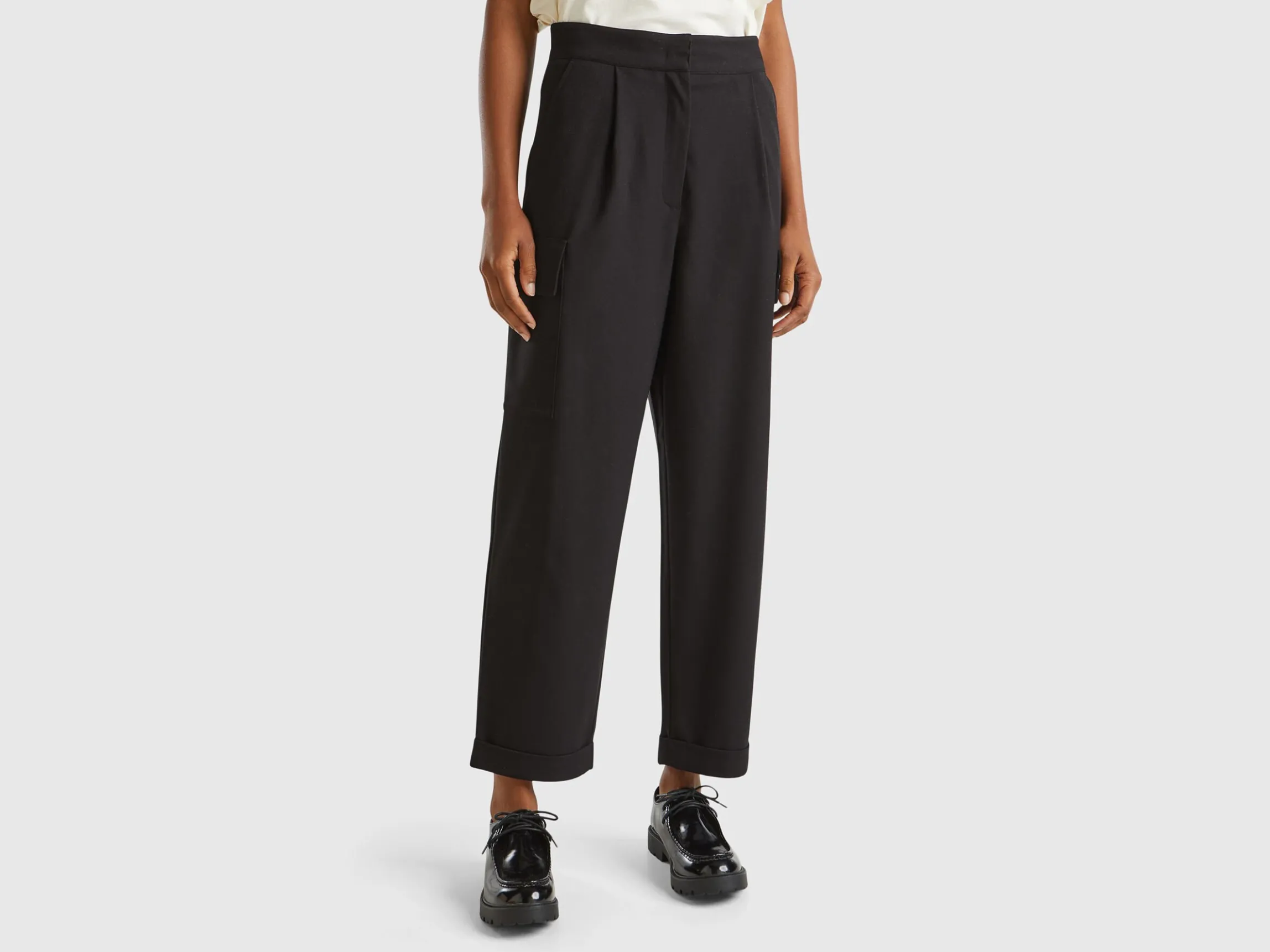 Cargo trousers in viscose blend