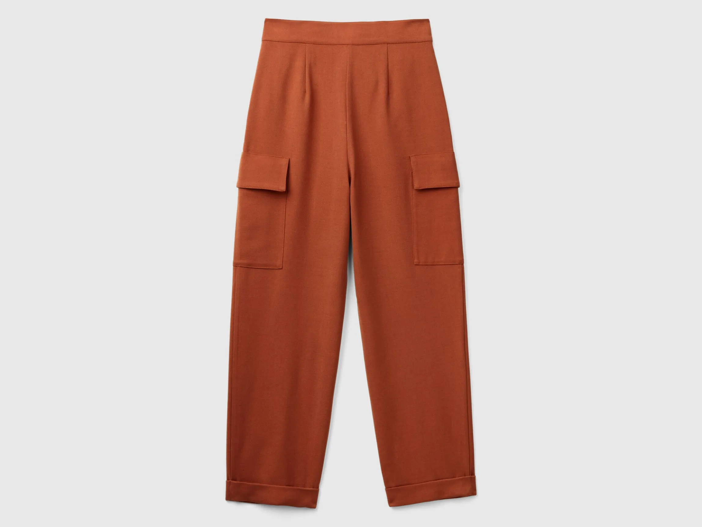 Cargo trousers in viscose blend