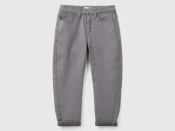 Carrot fit trousers
