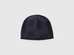 Cashmere blend cap