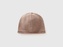 Cashmere blend cap