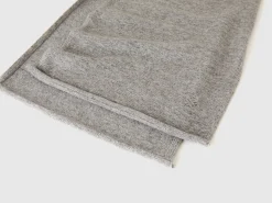 Cashmere blend scarf