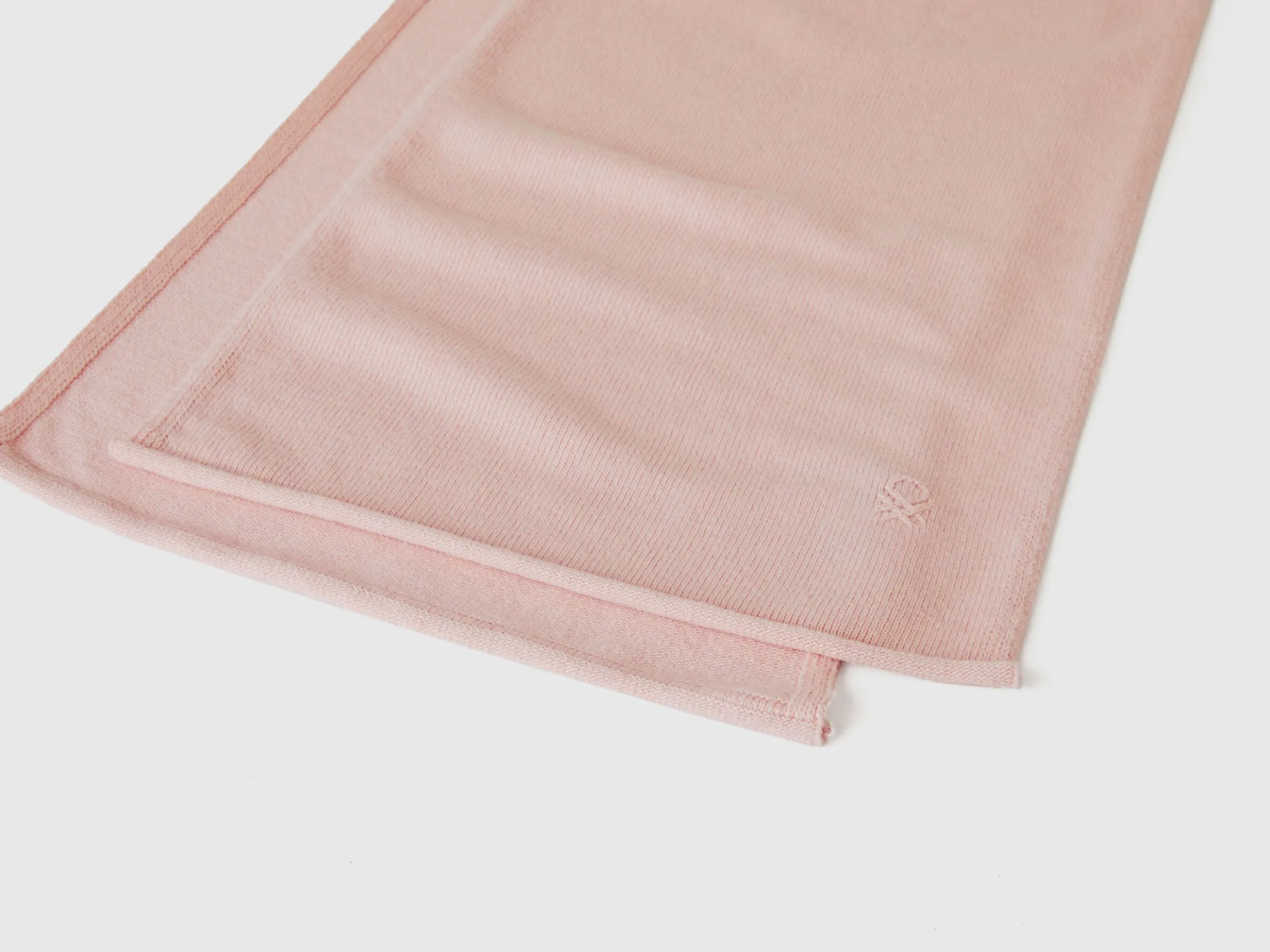 Cashmere blend scarf