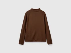 Cashmere blend sweater