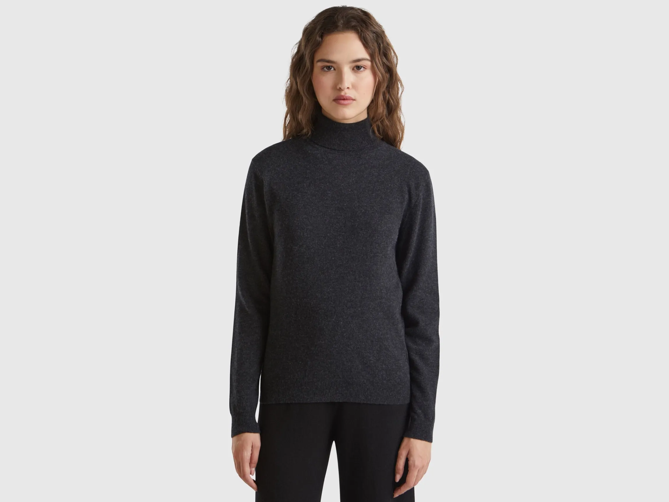 Charcoal gray turtleneck sweater in pure Merino wool