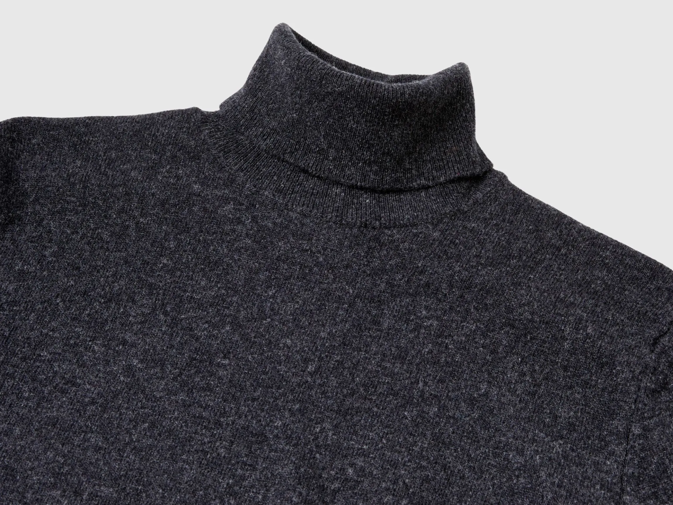 Charcoal gray turtleneck sweater in pure Merino wool