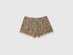 Charmeuse shorts with floral print