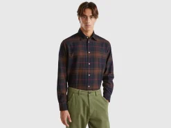 Check flannel shirt