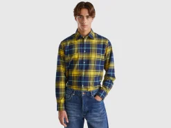Check flannel shirt