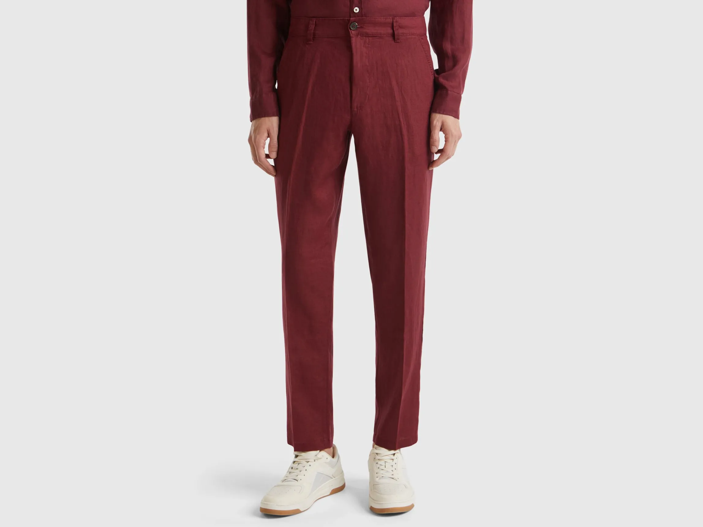 Chinos in pure linen