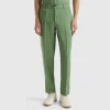 Chinos in pure linen