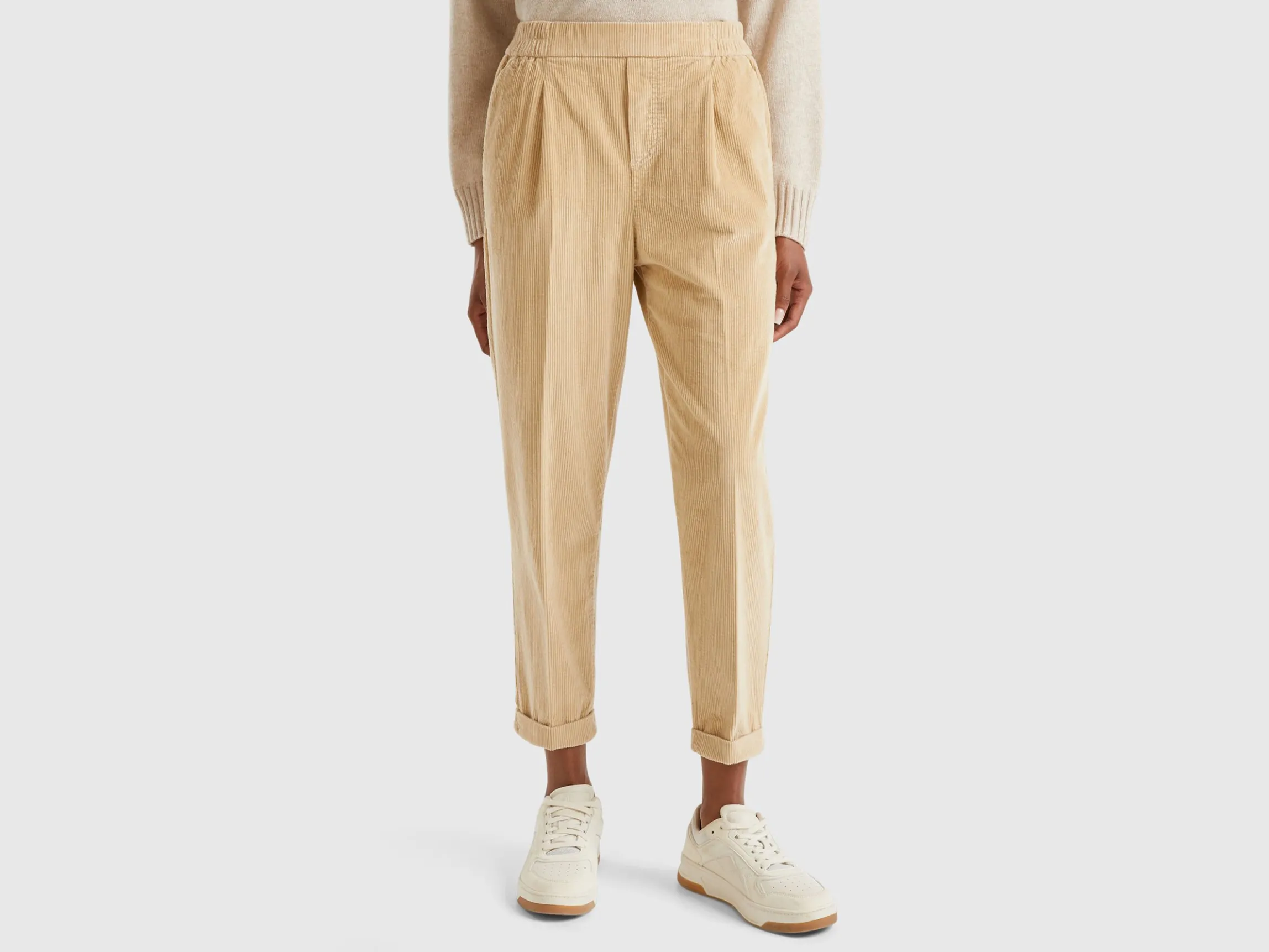 Chinos in velvet with stretch waist