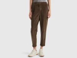Chinos in velvet with stretch waist