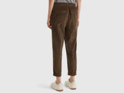 Chinos in velvet with stretch waist