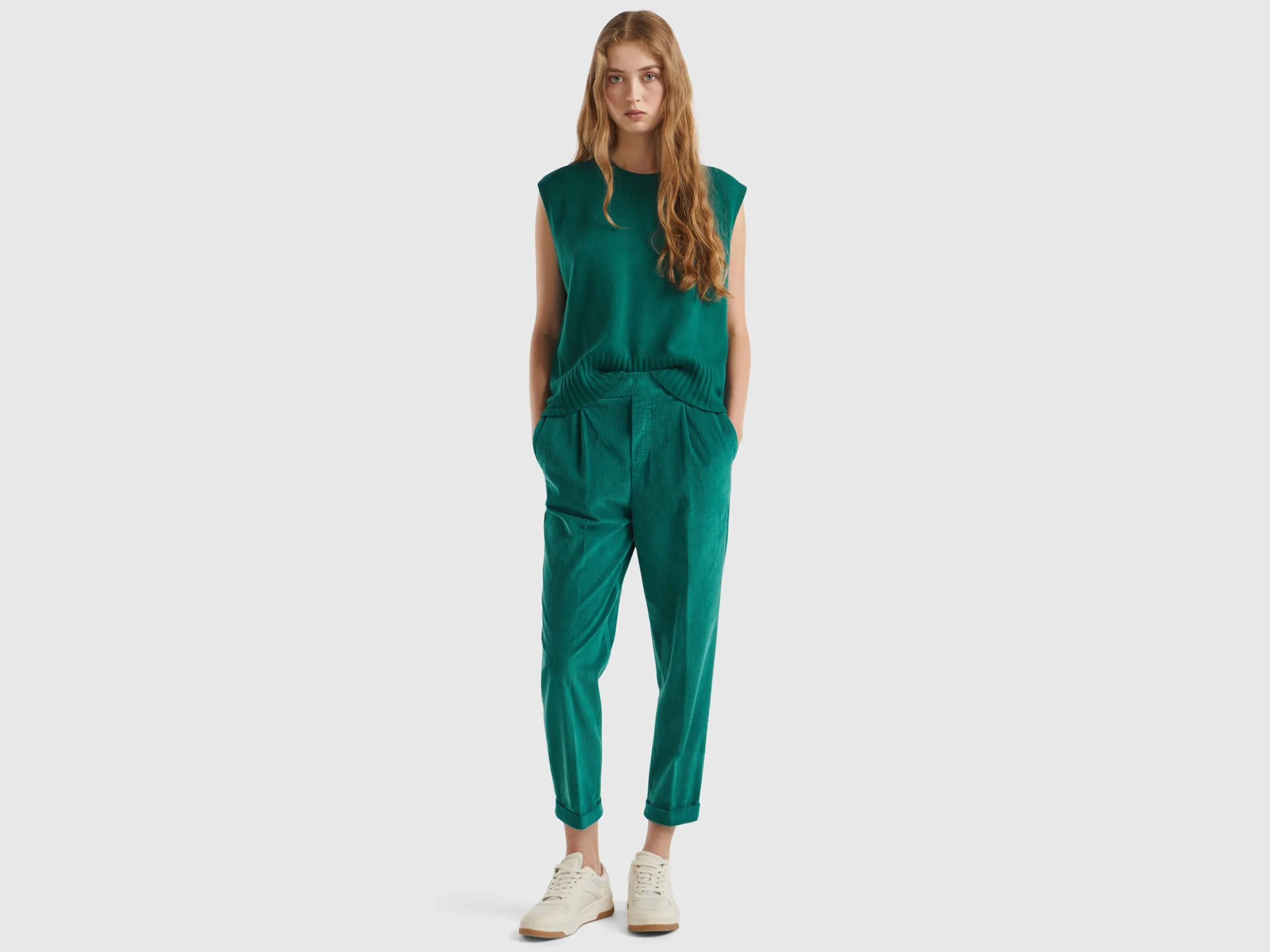 Chinos in velvet with stretch waist