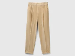 Chinos in velvet with stretch waist