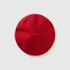 Classic beret in wool blend