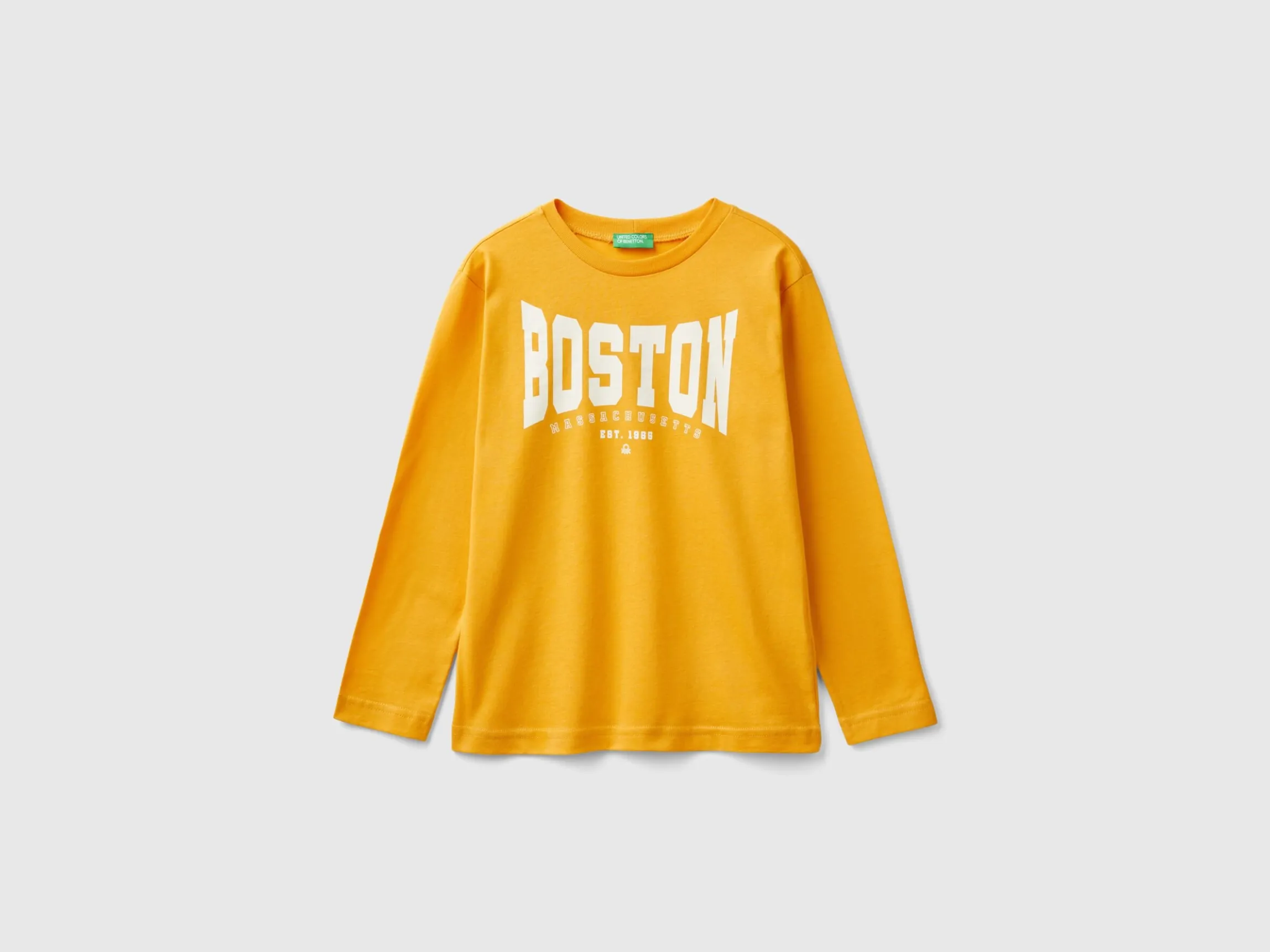 College style long sleeve t-shirt