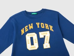 College style long sleeve t-shirt