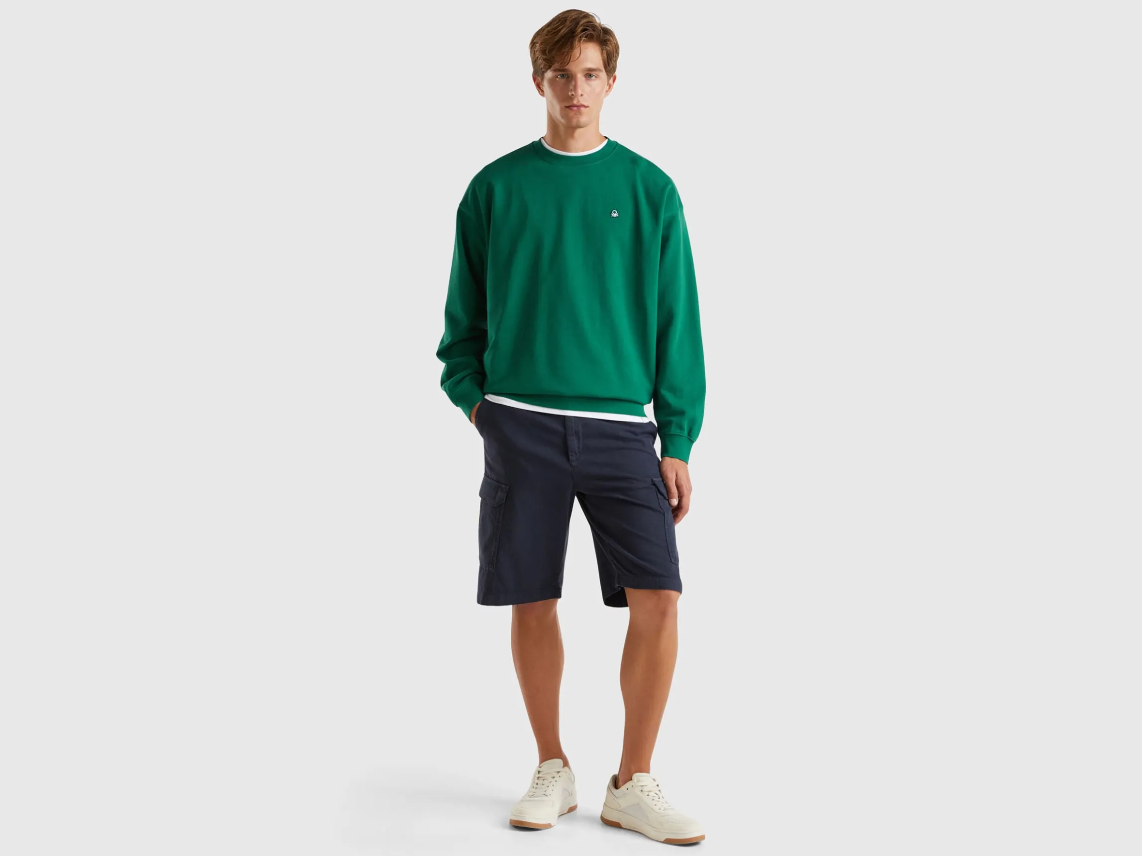 Cotton blend cargo shorts