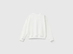 100% cotton sweatshirt with glittery logo