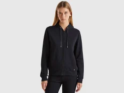 100% cotton sweatshirt with zip and hood