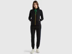 100% cotton sweatshirt with zip and hood