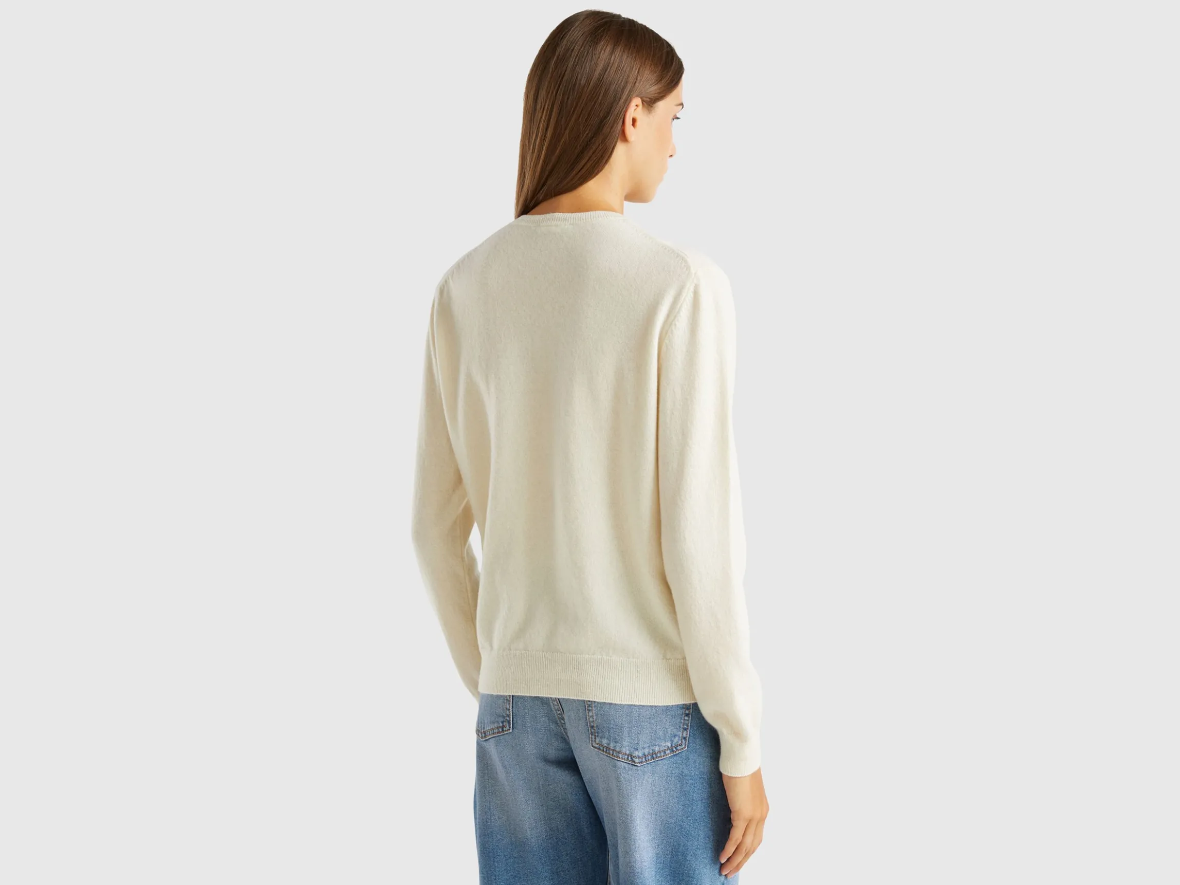 Cream crew neck cardigan in pure Merino wool
