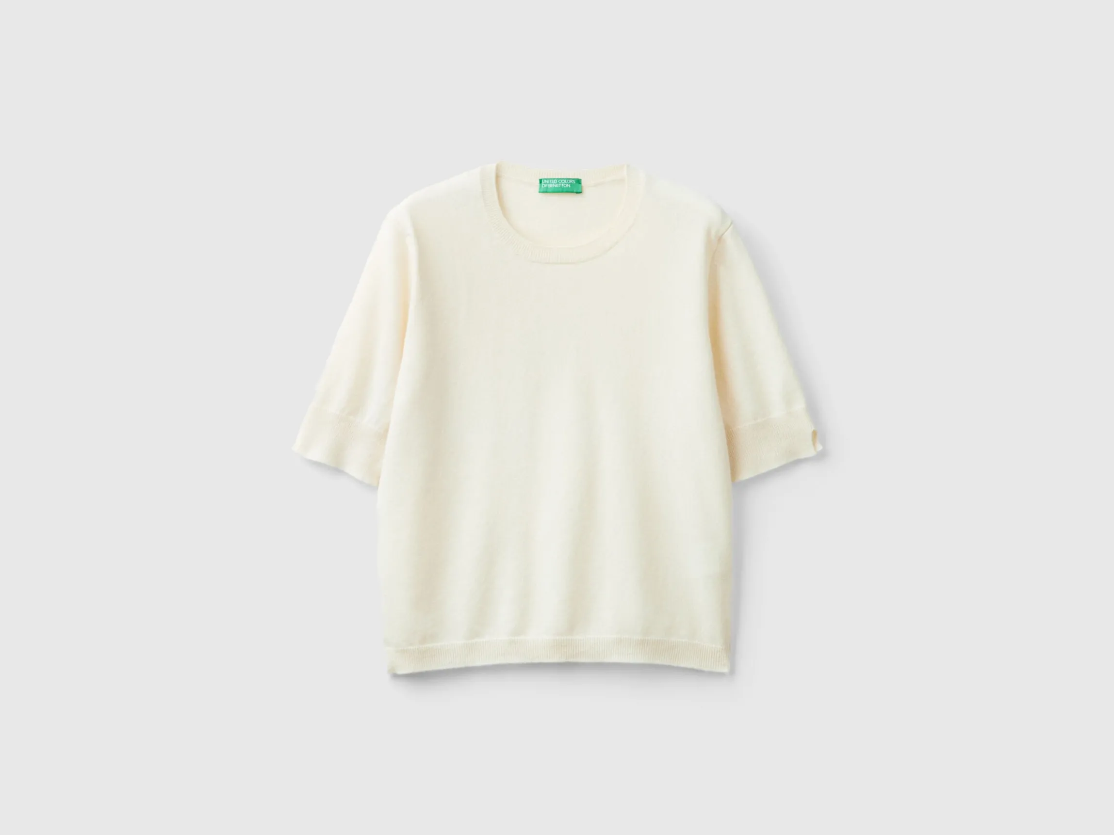 Cream short sleeve sweater in pure Merino wool
