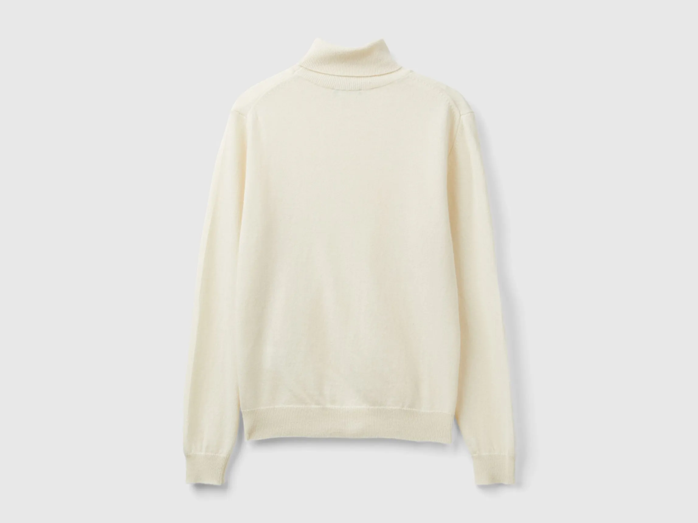 Cream turtleneck sweater in pure Merino wool