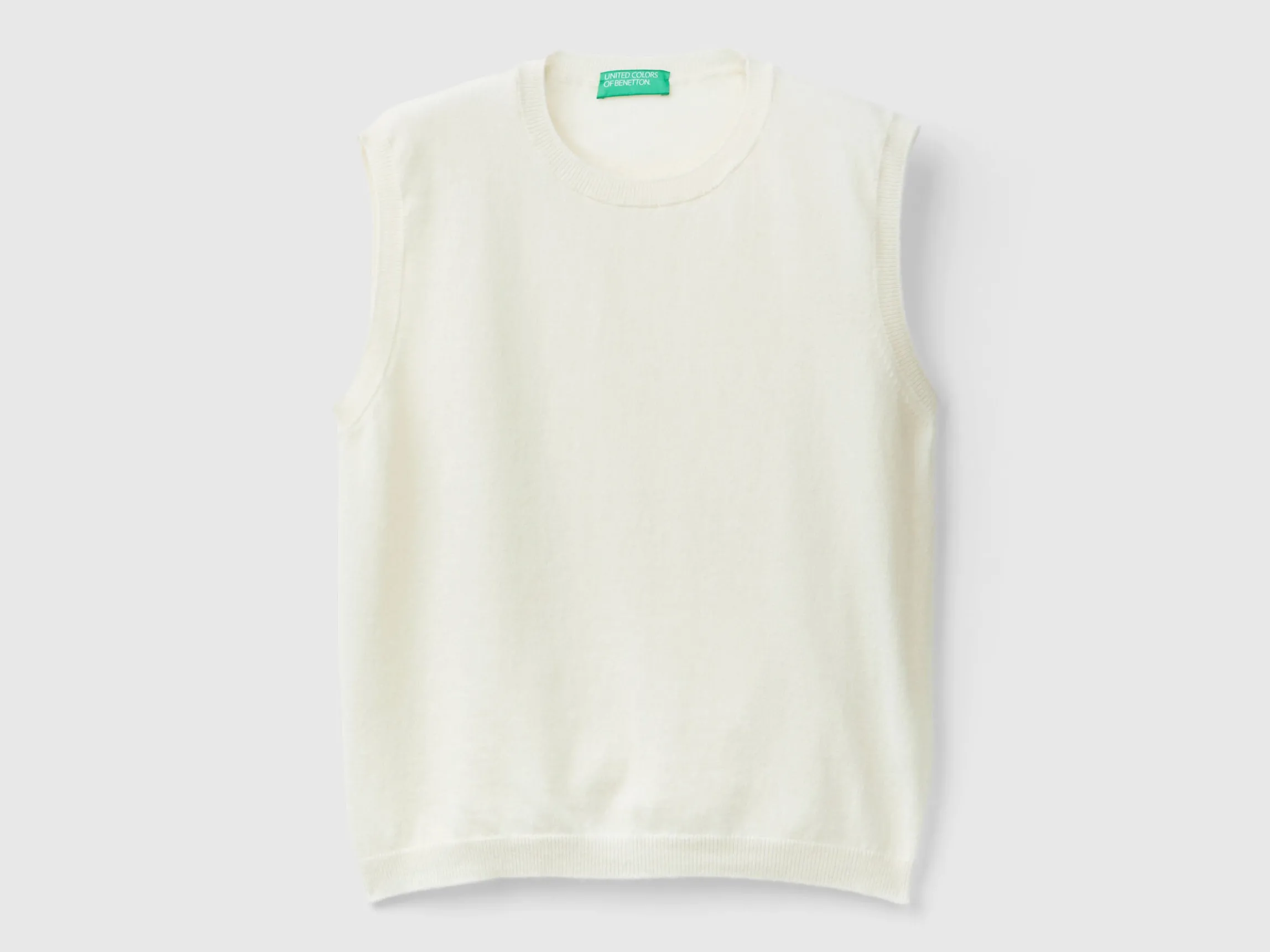 Cream vest in pure Merino wool