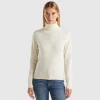Cream white turtleneck in pure cashmere