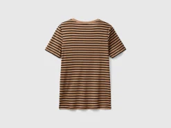 Crew neck striped t-shirt