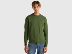 Crew neck sweater in cashmere and wool blend