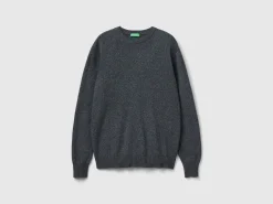 Crew neck sweater in cashmere and wool blend