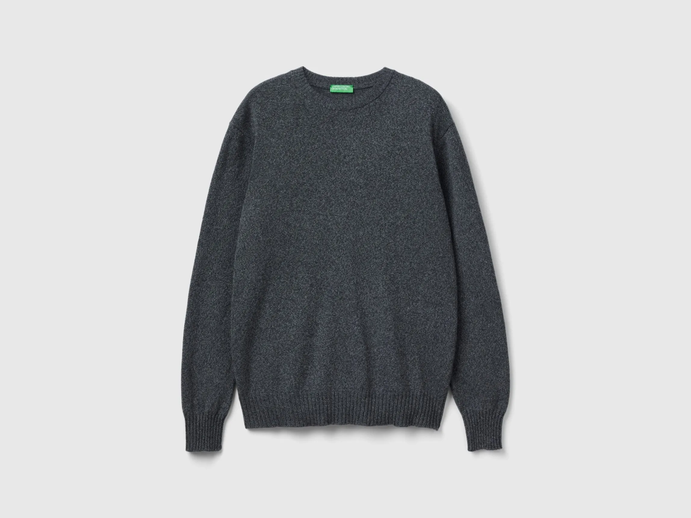 Crew neck sweater in cashmere and wool blend
