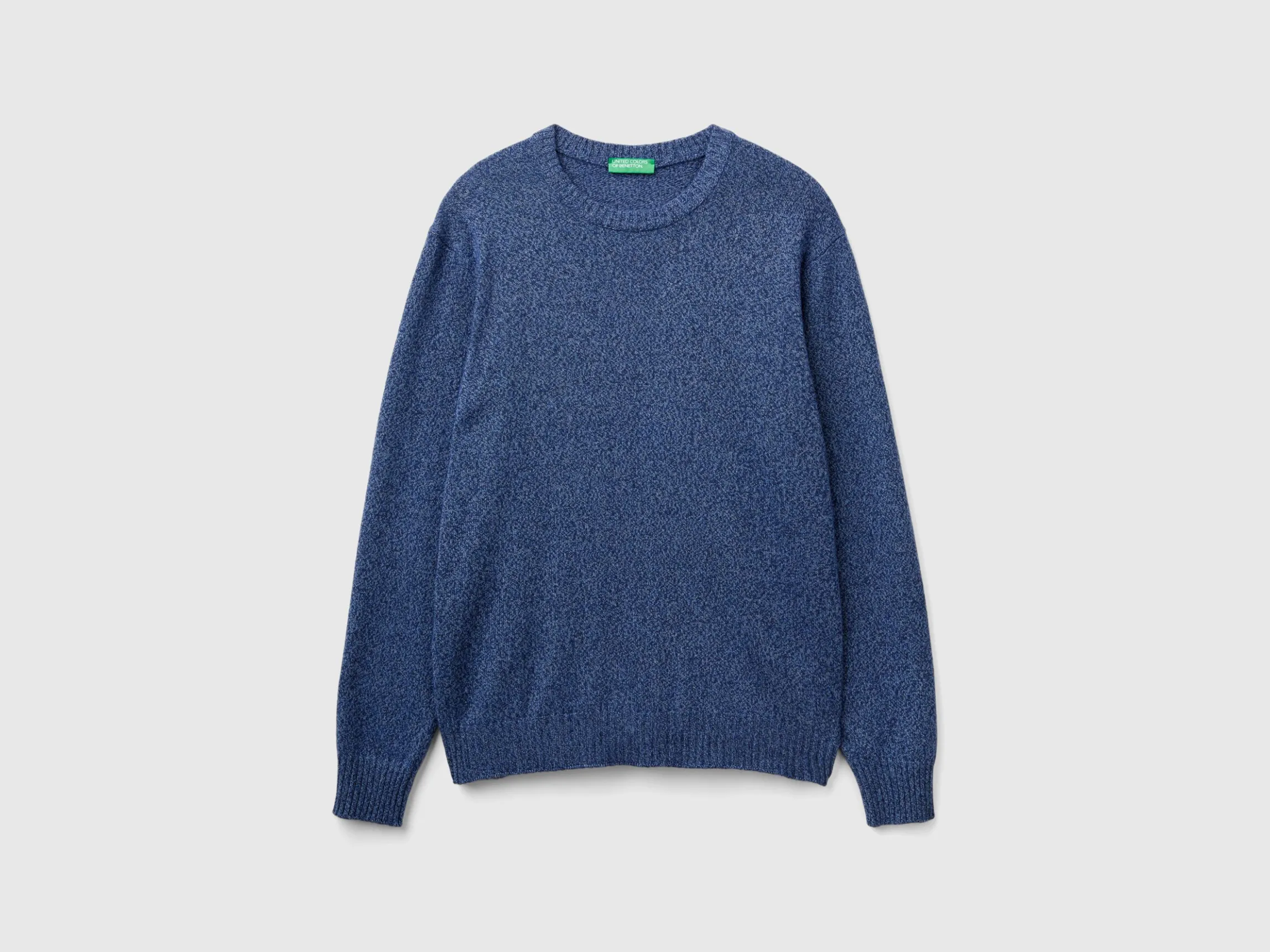 Crew neck sweater in cashmere and wool blend