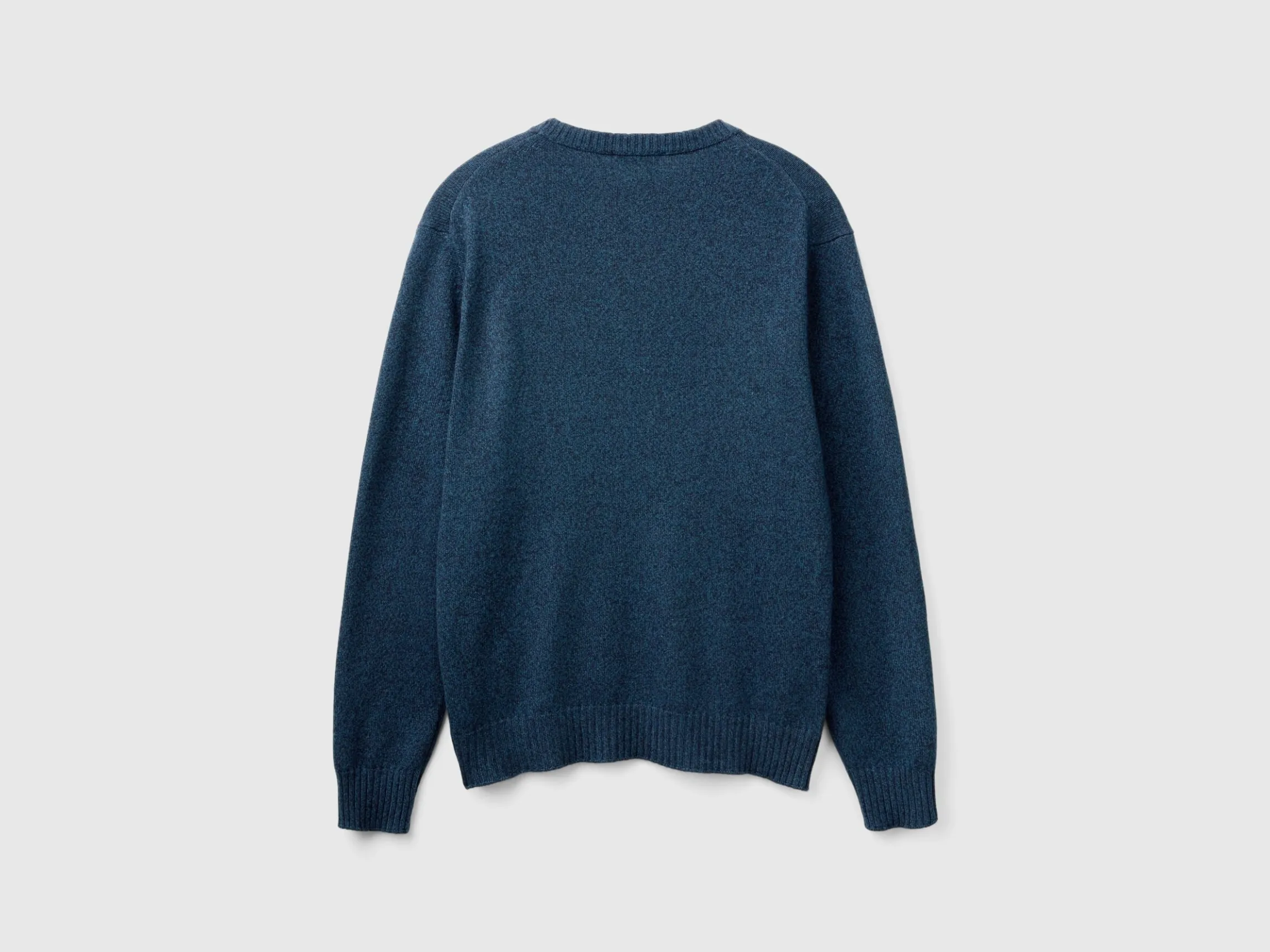 Crew neck sweater in cashmere and wool blend