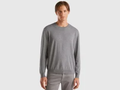 Crew neck sweater in lightweight cotton blend