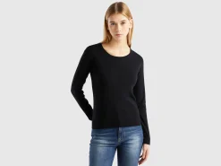 Crew neck sweater in pure cotton