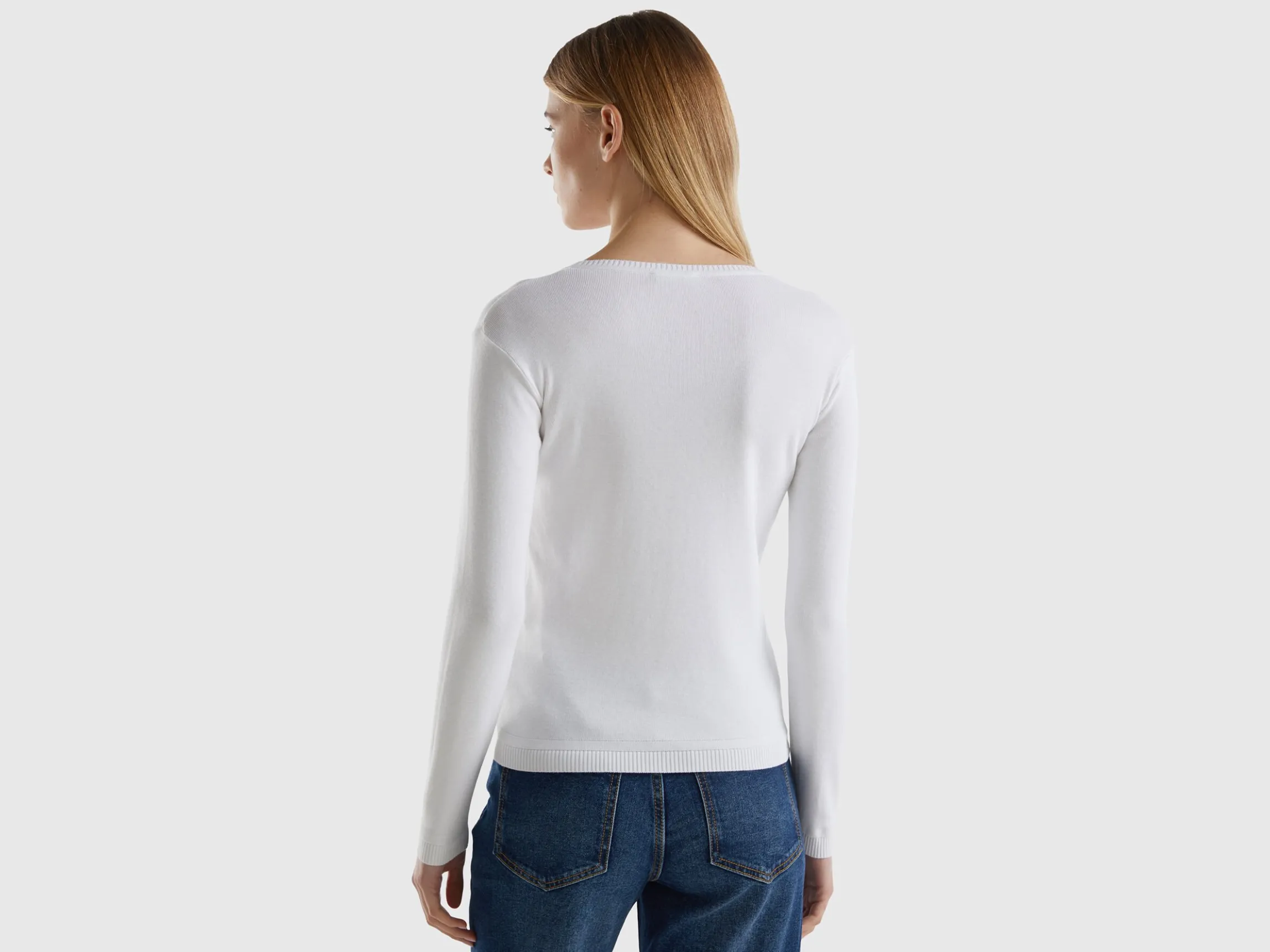 Crew neck sweater in pure cotton