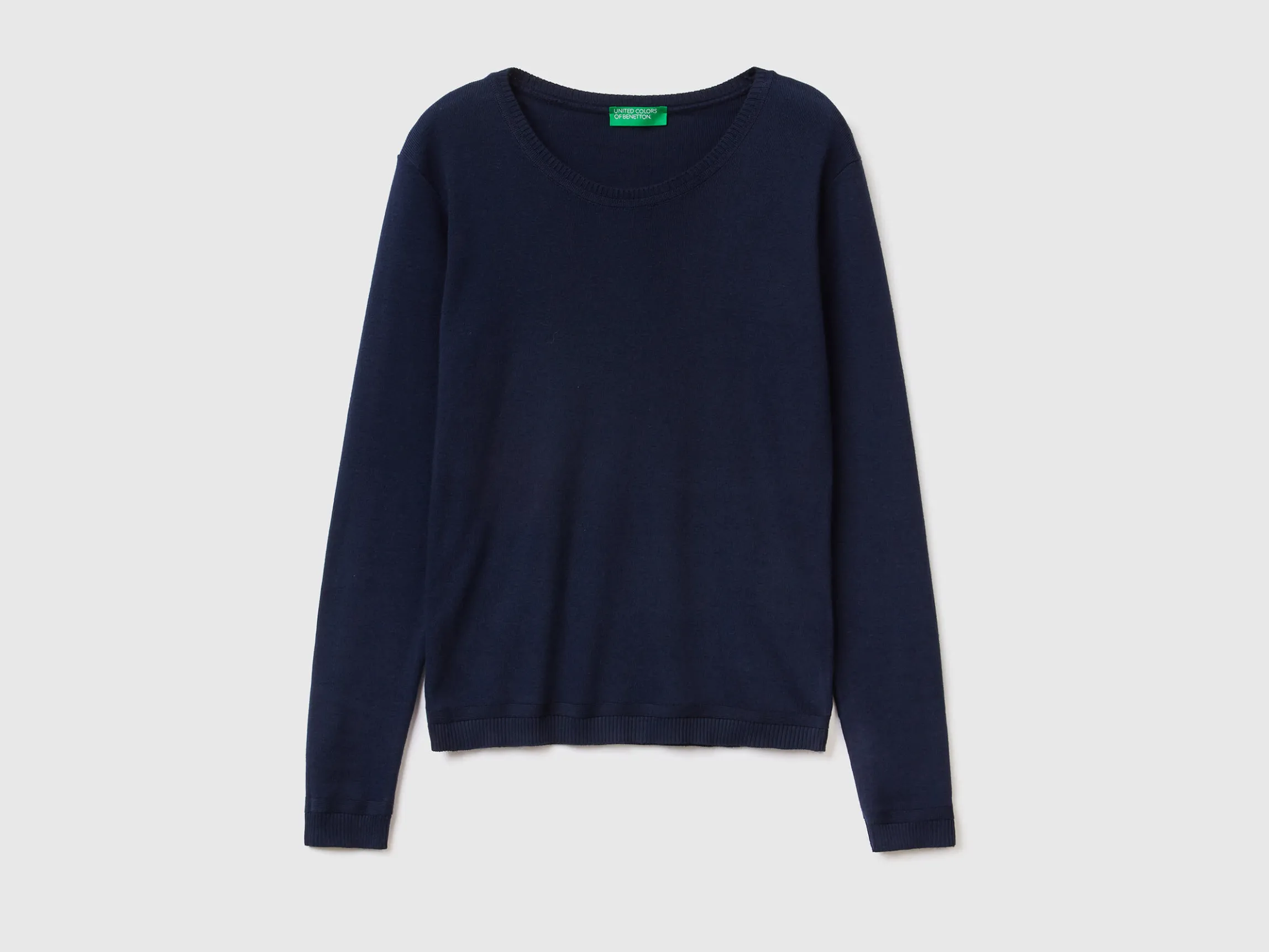 Crew neck sweater in pure cotton