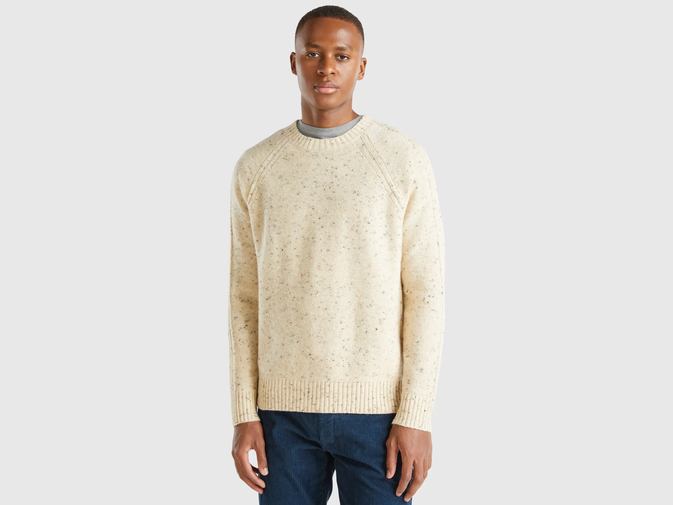 Crew neck sweater in wool blend